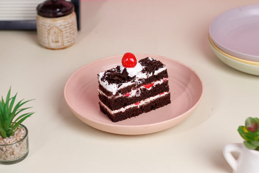 Black_Forest_Pastry_Eggless